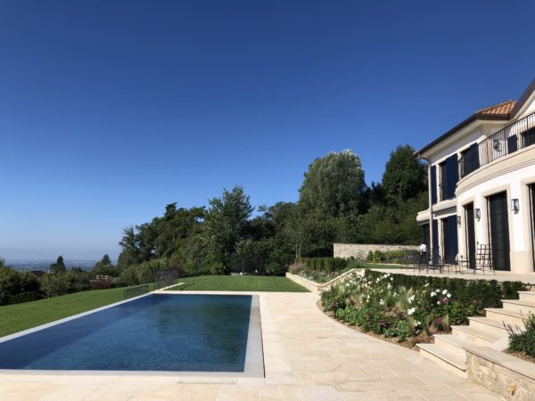 VILLA PRIVEE