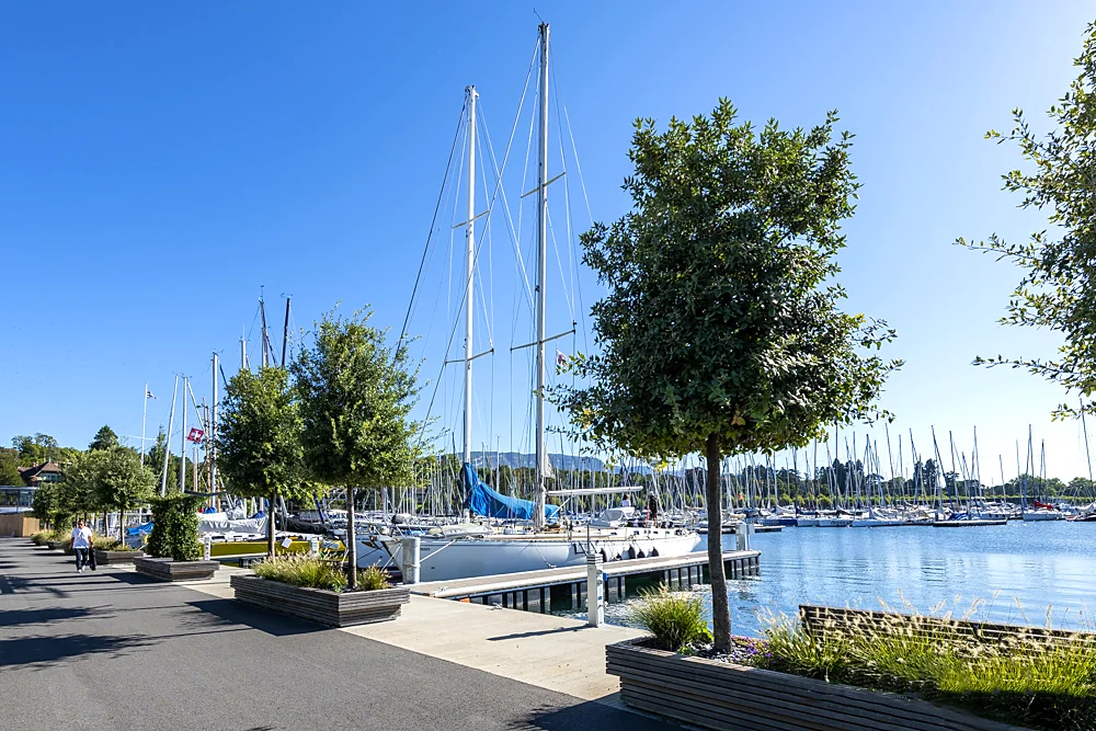AGRANDISSEMENT DU PORT DE LA SNG